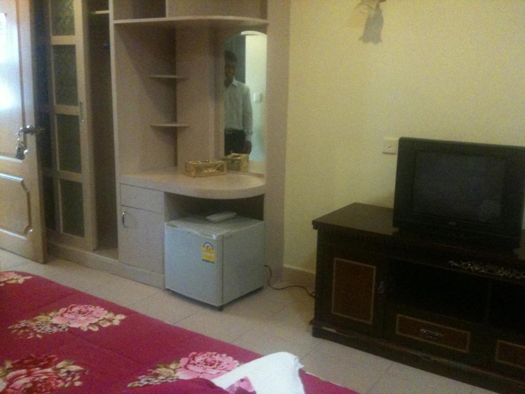 Chhne Chulsa Hotel Sihanoukville Habitación foto
